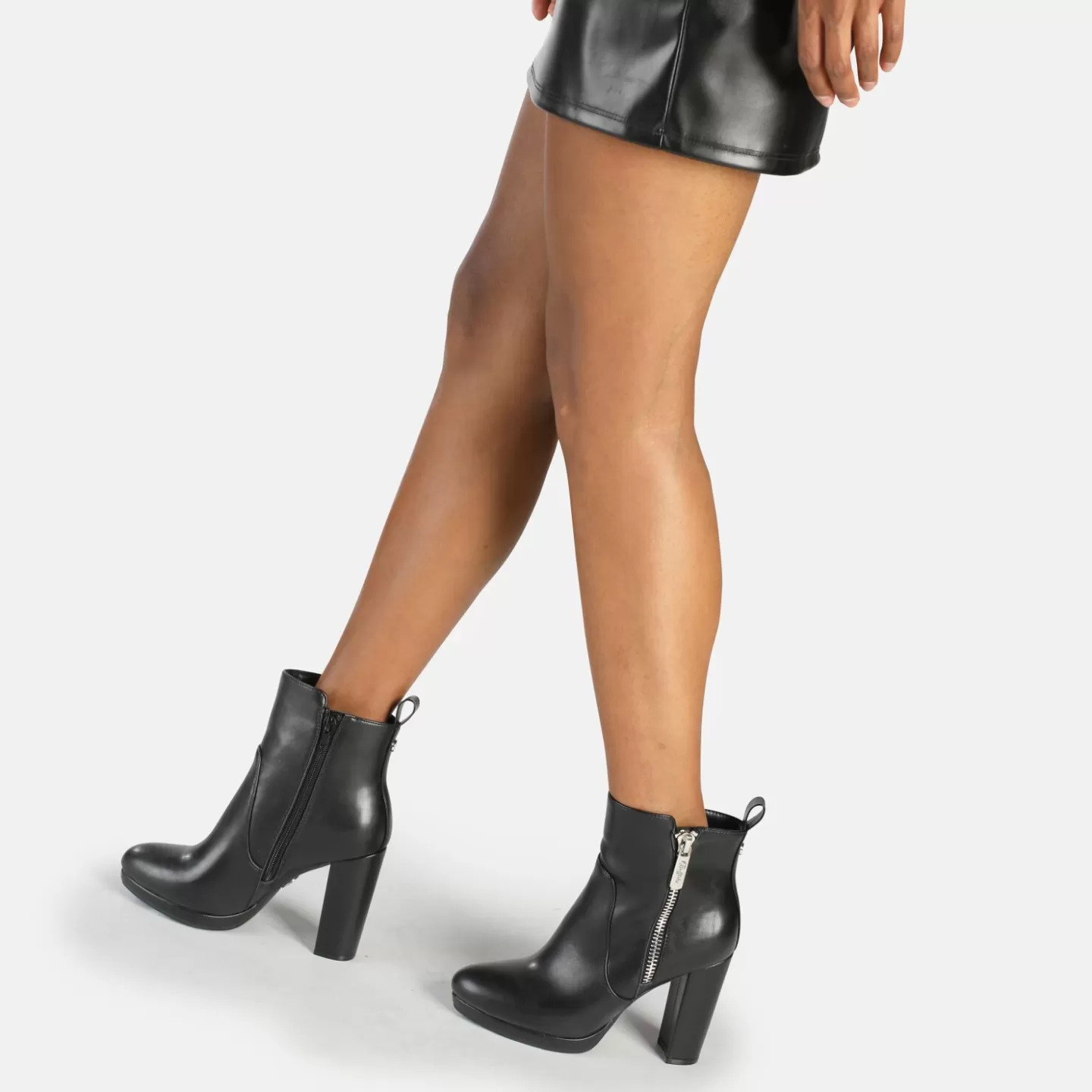 BUFFALO Amy Zip Ankle-Boot Vegan Black Flash Sale