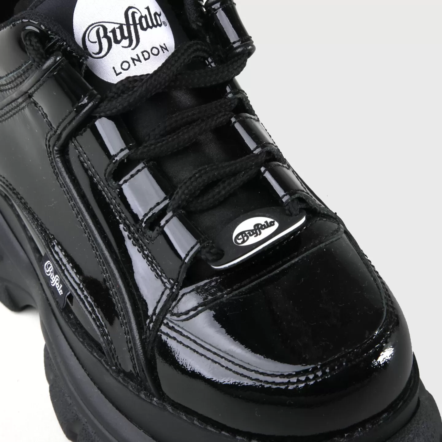 BUFFALO Classic Low Sneaker Men Patent Leather Black Flash Sale