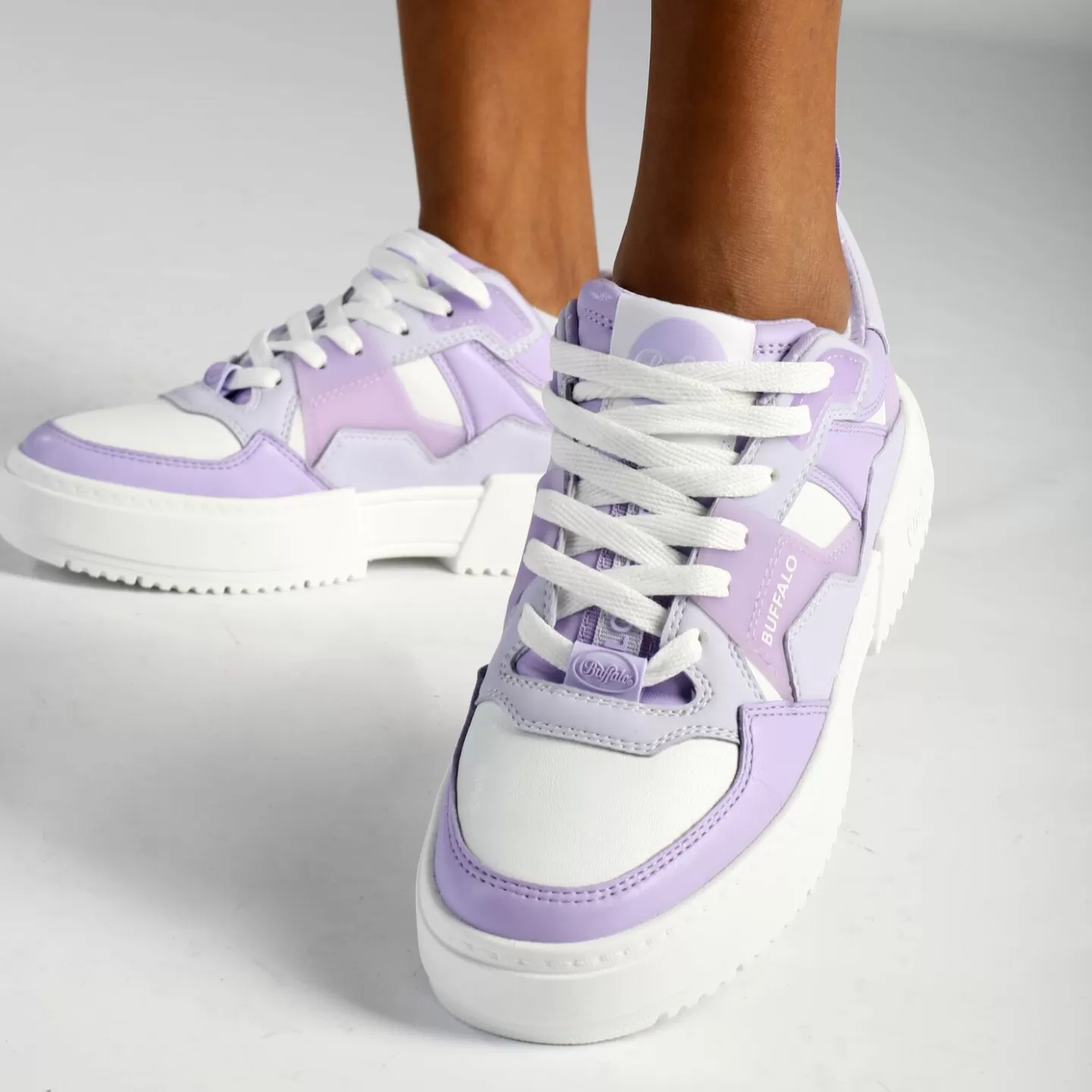 BUFFALO Rse V2 Sneakers Low Vegan Lavender New